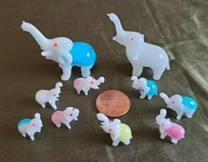 Vintage glass miniature colorful elephant family set 10 micro figurine lot #2 - Imagen 1 de 4