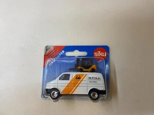 1/64 Siku Still Stapler Service Van with Forklift #1425 White - Picture 1 of 2