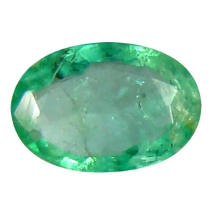 0,35 ct fantastischer ovaler Schliff (6 x 4 mm) grüner (unbeheizt) Smaragd Edelstein - Bild 1 von 1