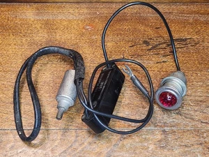 1950s GM Accessory Parking Brake Signal Warning Light w/switch and Flasher 619 - Bild 1 von 6