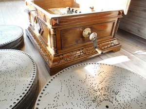 Gold Geldanlage Polyphon 140 Platten 39,5cm antique music box 140 discs 15 1/2" - Bild 1 von 24