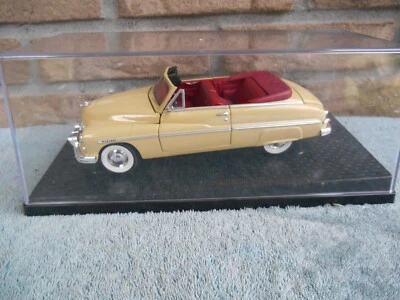 Classic Metal Works 1949 Mercury Diecast Convertible Calabash Yellow 1:24 #10113 - Image 1 of 4