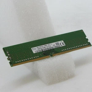 Primergy Speicher RX1330-M4 8GB 1RX8 DDR4-2666 U ECC S26361-F3909-L715 38060907 - Bild 1 von 1