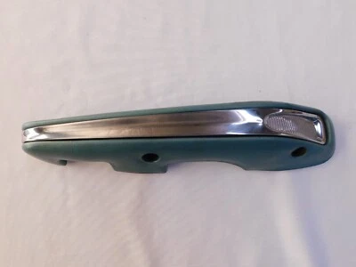 Nuevo de Lote Original Ford 1963 1964 Galaxie 500 Reposabrazos Derecha + 63 XL Azul Plateado Foto 1 de 4