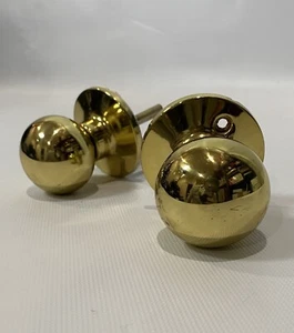 5x Gold door knob set With 1 Lock Set (Bundle) - Picture 1 of 4