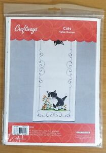 Craftways Cross Stitch Table Runner - Cats - New in package - 8006