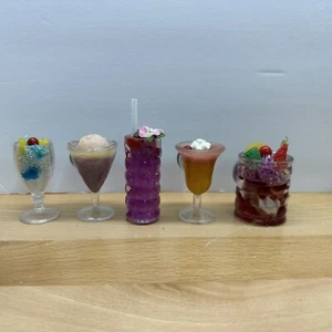 Vintage Cocktail Glass Magnets Epoxy Resin Drink Minis 90s Novelty Daiquiri Bars - Picture 1 of 13