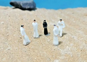 5 oder 10 Stück Scheich Figuren Saudis Scheichs Arabien Spur N 1:160 NEU aus DE - Bild 1 von 3