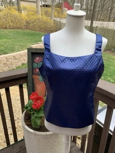 Isabel Ardee blau strukturiertes Kunstleder Top Shirt Größe 8 M gebraucht, in einwandfreiem Zustand - Bild 1 von 8