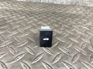 Lexus 15-19 Rc200 T Rc300 Rc350 Trunk Lid Switch Control 15 A998 oem - Picture 1 of 3