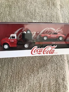 Camión Camaro SS 396 y C60 2020 Coca-Cola 1971 Coca-Cola plataforma plana - Imagen 1 de 11