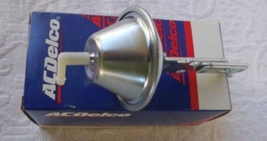 NOS 77 78 79 Firebird Trans Am 403 engine HEI distributor VACUUM ADVANCE control - Picture 1 of 3