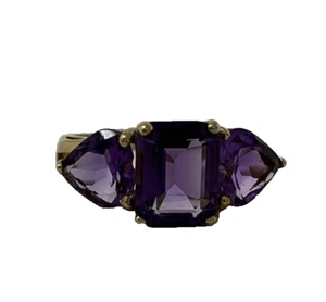 14k Yellow Gold Three Stone Amethyst Gemstone Ring Retail $ 1249.00 - Picture 1 of 7