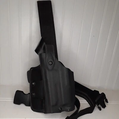 Safariland Holster 6004-17421 P229R DAO Streamlight M-3 M-6 light Left Hand - Image 1 of 4