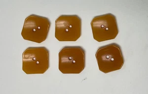 Lot 6 Yellow Square Bakelite Buttons - Picture 1 of 4