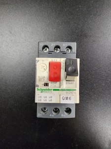 Schneider Electric GV2ME16 Circuit Breaker - Picture 1 of 7