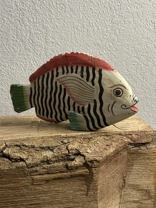 VTG Primitive Indonesian Tribal Folk Art Wooden Fish HandCarved Painted Nautical - Picture 1 of 13