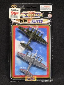 Motormax WW II Flites B-17 Flying Fortress Set - Picture 1 of 2