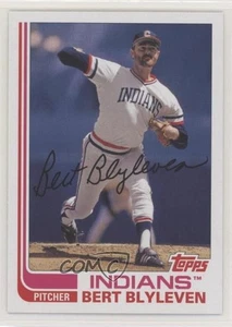 2017 Topps Archives 1982 Bert Blyleven #104 HOF - Foto 1 di 4