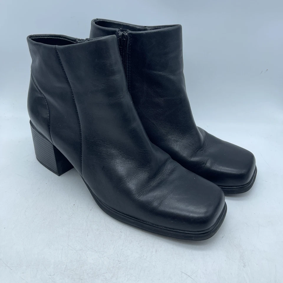 Vintage Y2K Black Leather Ladies Reno Ankle Boots Square Toe Side Zip Size 8M - Image 1 of 4