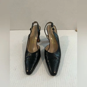 SALVATORE FERRAGAMO BLACK LEATHER SLINGBACKS SNAKE EMBOSSED TIP PUMPS SIZE 9AA - Picture 1 of 10