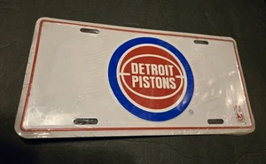 NOS 90's Vintage NBA Detroit Pistons Metal License Plate - Picture 1 of 2