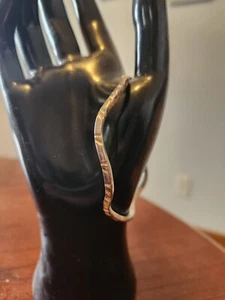 Beautiful Sterling Silver 925 8" Bangeled Bracelet - Picture 1 of 6