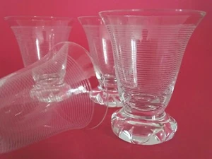 DAUM 4 ANCIENS VERRES A LIQUEUR EN CRISTAL MODELE KIM STRIE ht 6,2 cm - Imagen 1 de 8