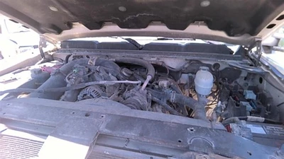 Conjunto de filtro de aire usado se adapta a: camioneta Chevrolet Silverado 2500 2007 6,6 grado A Foto 1 de 4