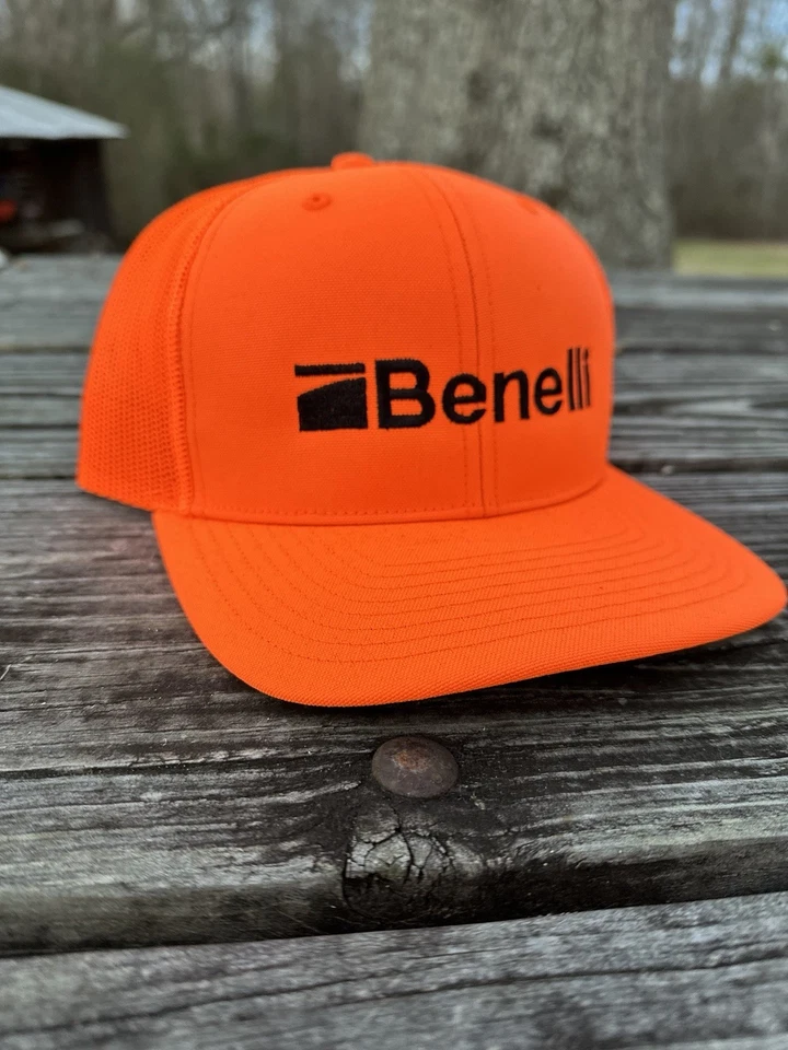 Richardson 882. Sombrero Benelli.Se adapta como Richardson 112. Naranja brillante Foto 1 de 1