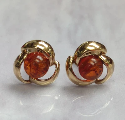 Aretes de oro amarillo de 9 quilates piedras ámbar estampados de 9 k tamaño: 13,5 mm x 9,1 mm Foto 1 de 4