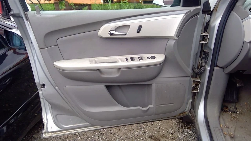 2009–2017 Chevrolet Traverse Driver Front Door Trim Panel – LH Interior - GRAY Foto 1 de 1