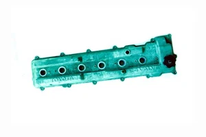 91-97 Toyota Land Cruiser FJ80 FJ80 Valve Cover OEM 3 - Picture 1 of 8