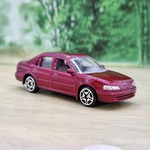 Toyota Corolla Diecast Modelo 1/64 (63) Por Motor Max Excelente Estado - Imagen 1 de 6