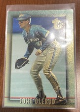 1995 Topps Embossed Golden Idol #52 John Olerud Toronto Blue Jays Baseball Card