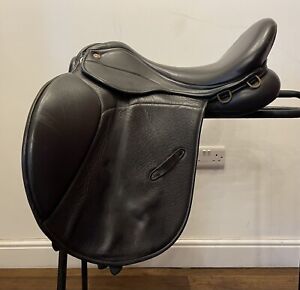 17” Saddle Company Deep Seated Verona Cob GP Saddle XXXW Fit Adjustable