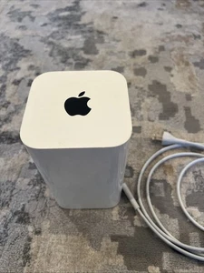  Apple A1470 AirPort Time Capsule 5. generacji 2 TB - jak jest- - Zdjęcie 1 z 4