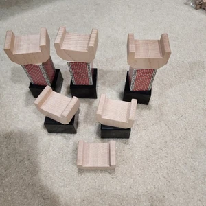 Lote de elevadores apilables ferroviarios de madera Thomas - Imagen 1 de 4