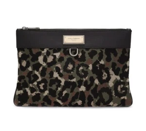 Bolso clutch DOLCE & GABBANA negro y verde camuflaje estampado leopardo logotipo auténtico - Imagen 1 de 10