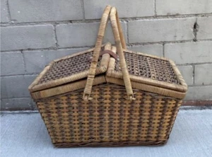 Vintage Picnic Basket 41.5cm Woven Wicker BAMBOO Split Cane Hamper 2 tone AE50 - Picture 1 of 10