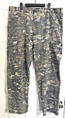 Huntworth Hunting Pants Mens XL Cargo Camoflauge Cotton Blend Woodland Pockets - Image 1 of 4
