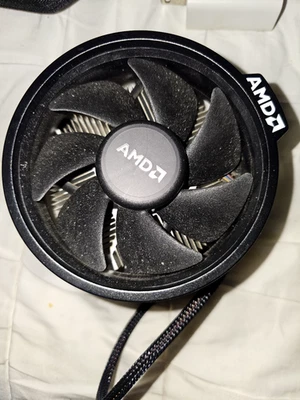 USATO - TIRATO FUNZIONANTE AMD Wraith Spire AM4 Ryzen CPU Cooler dissipatore - Immagine 1 di 2