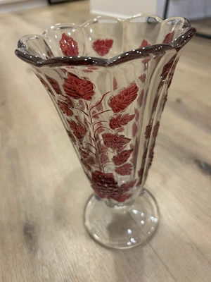 VTG Westmoreland Glass Paneled Grape With Ruby Stain Decoration Large Vase - Image 1 of 4