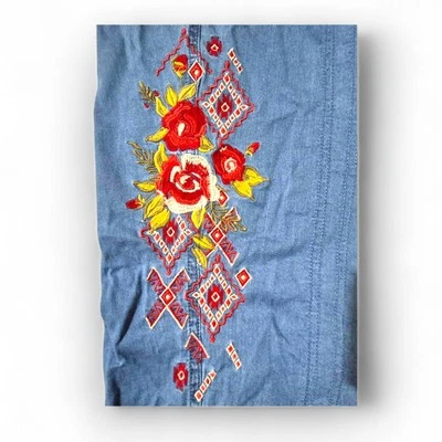 Shorts jeans St. John's Bay Capris cintura alta bordado vintage tamanho 18 - Imagem 1 de 4