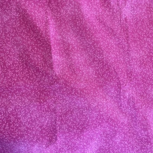 1.5 yd Bright PINK on Pink Cotton Fabric Traditions 2005 Floral Leaves/Vines - Picture 1 of 5