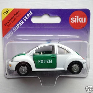 Siku 1361 VW New Beetle Polizei - white/green - Picture 1 of 1