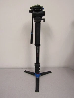 Benro A48FDS4 Series 4 Aluminum Monopod -- Max Load 8.8 lb (4 kg)  - Image 1 of 4