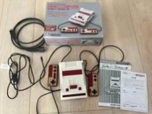 Nintendo Classic Mini Family Computer - Picture 1 of 3