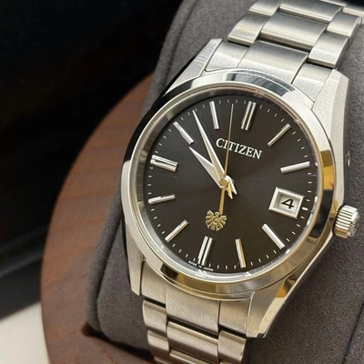 Citizen the AQ4080-52E Black Date 67539 Foto 1 de 4