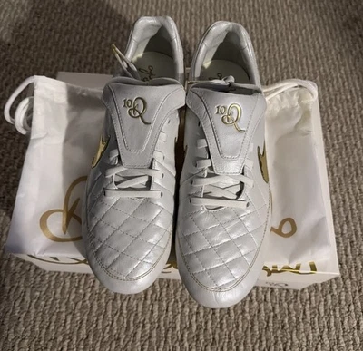 Nike Tiempo Legend V Prem Ronaldinho FG "Touch of Gold" Talla 9, Ronaldo, Messi Foto 1 de 4